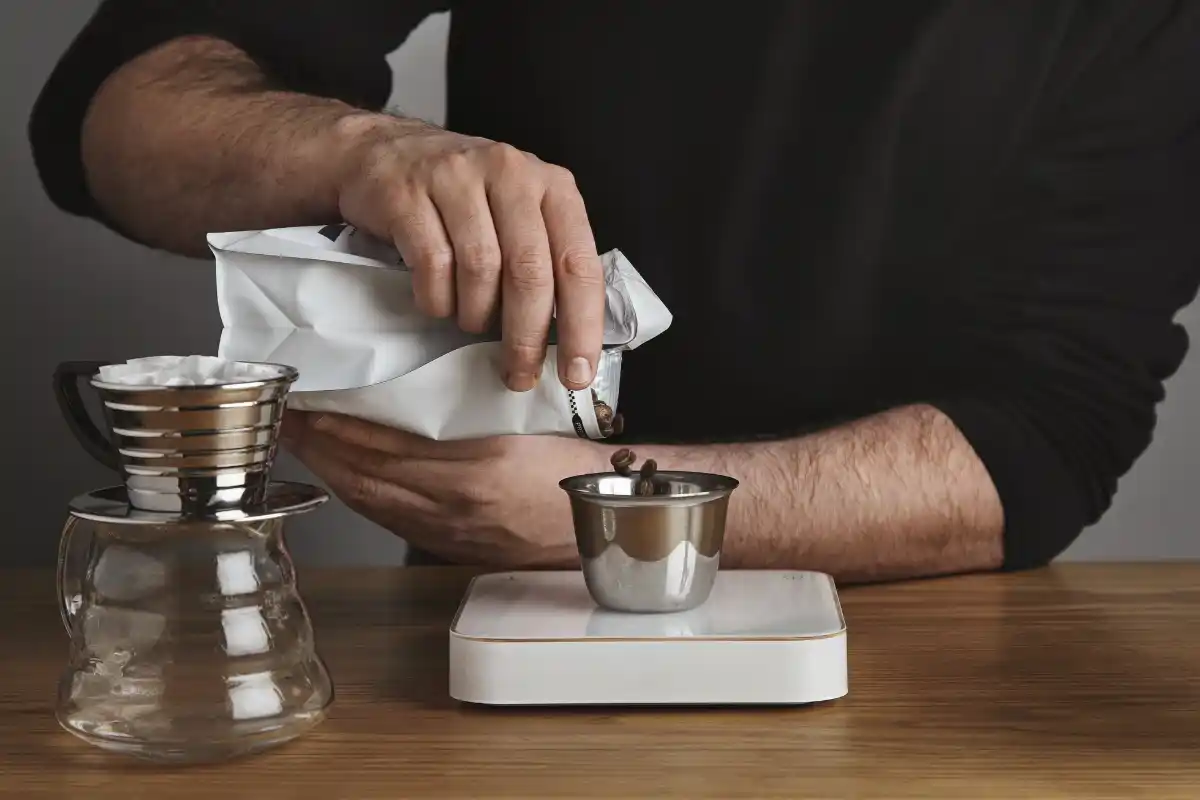 persiapan menyeduh kopi dengan v60