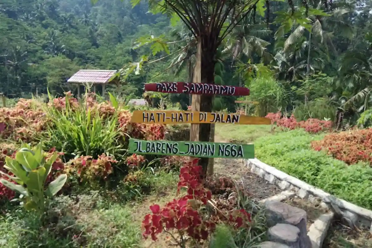 tulisan galau curug sumba