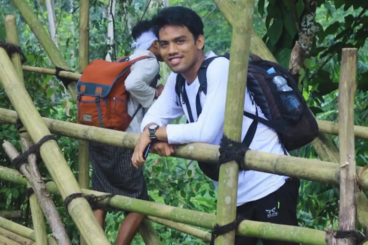 foto di jembatan kampung wisata baduy