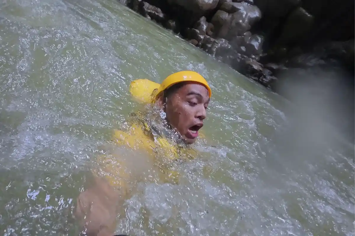 Tips Aman Main Body Rafting
