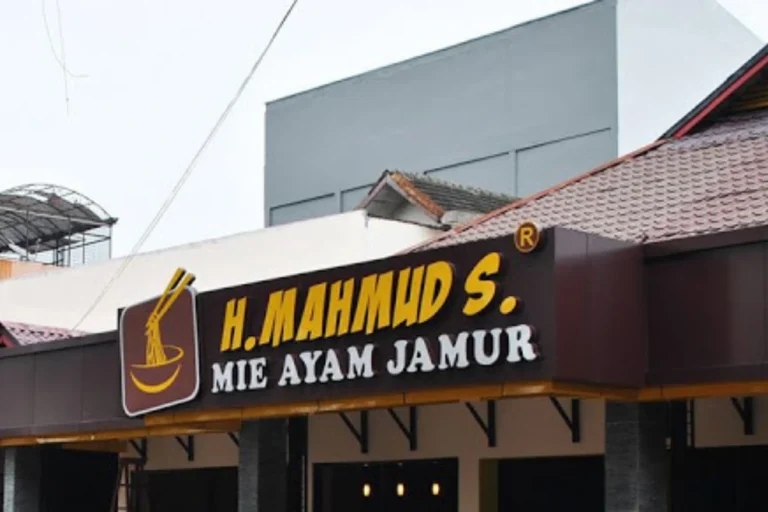 mie ayam jamur haji mahmud