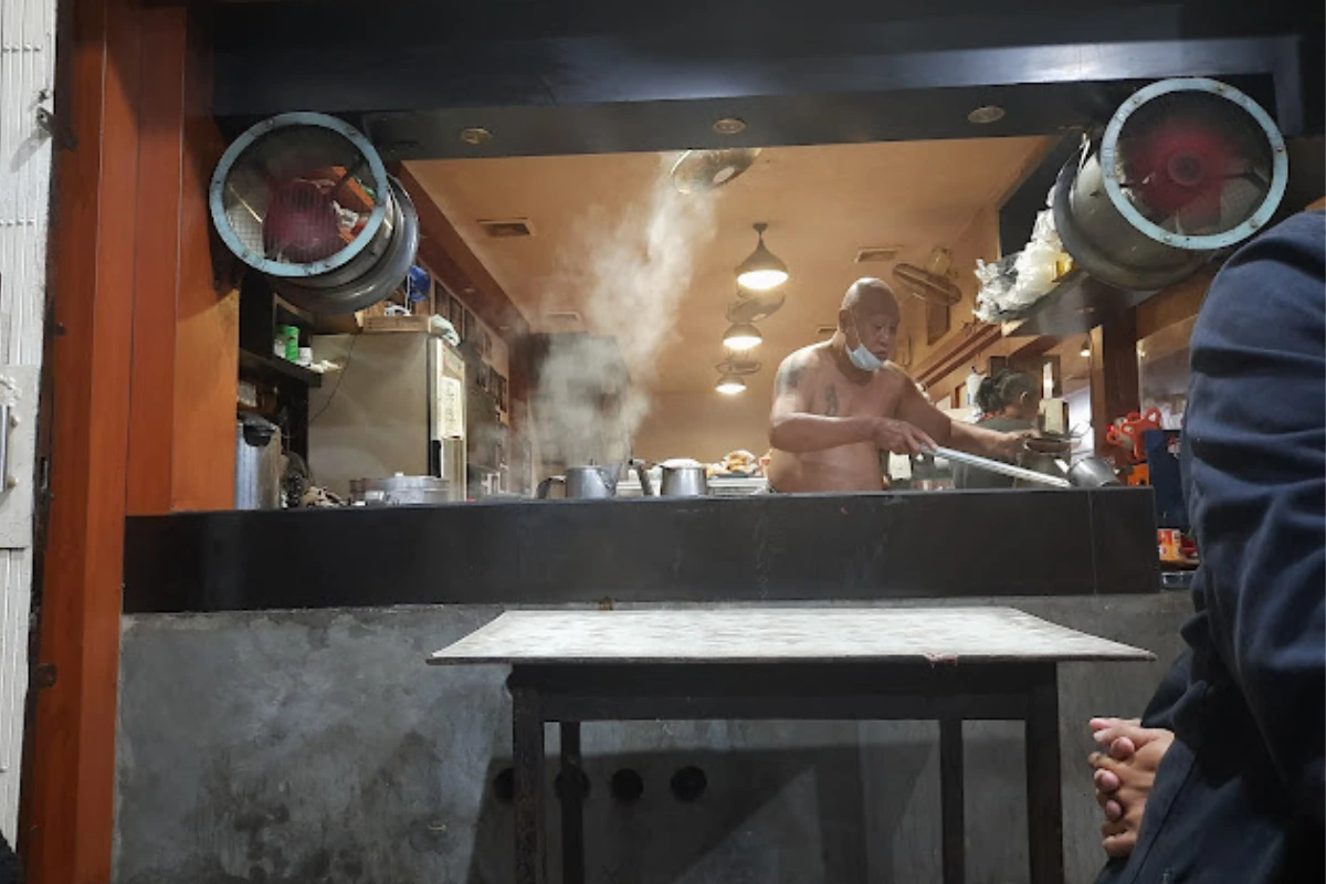 Kedai Kopi Asiang, Warung Kopi Legendaris di Pontianak