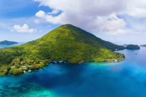 gunung api di banda neira