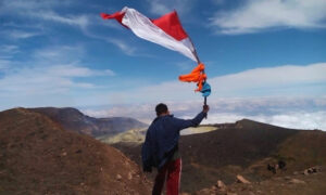 puncak gunung slamet 3428 mdpl