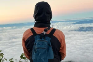 fungsi jaket gunung