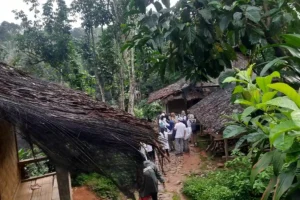 rumah adat baduy | open trip baduy dalam