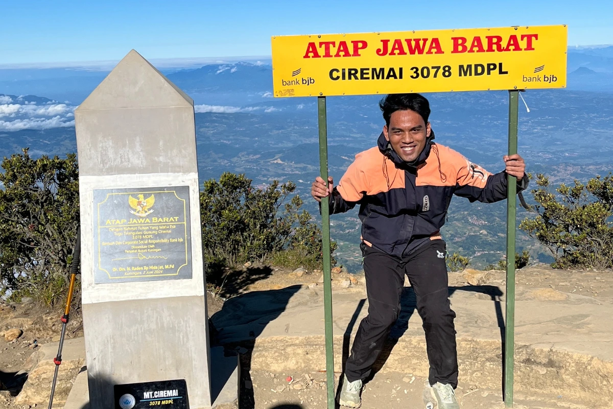 jalur pendakian ciremai via apuy