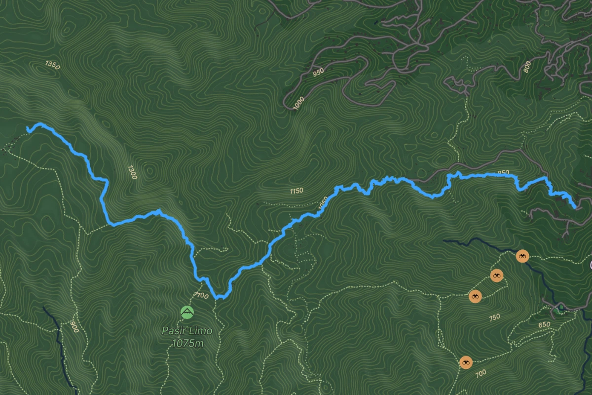 Rute Danau Cisadon via Kandang Sapi Prabowo
