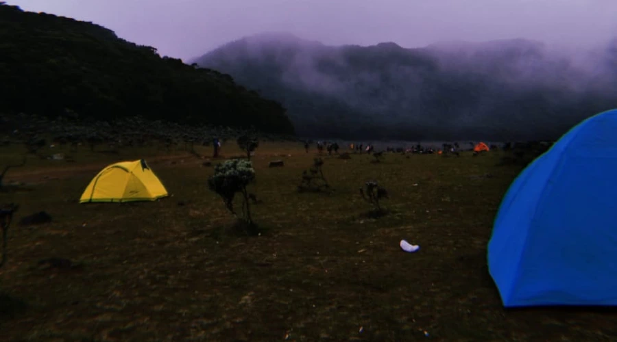 mitos gunung gede