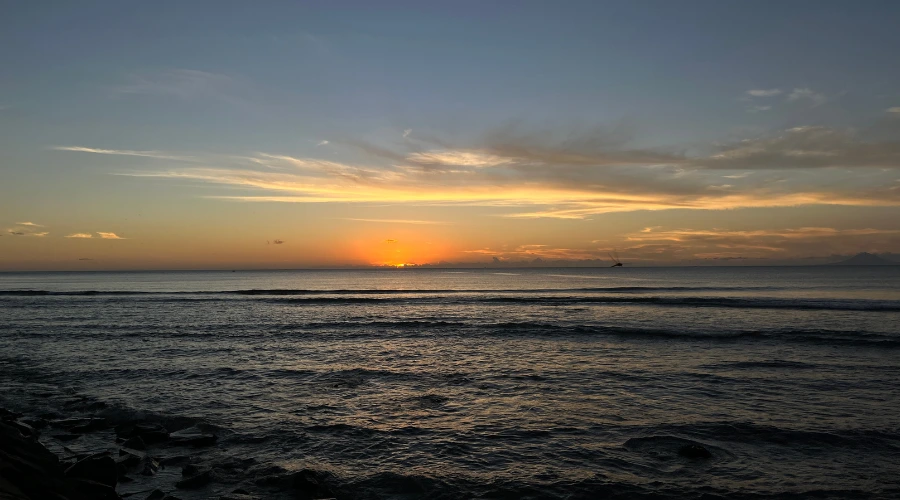 sunset di pantai tanjung lesung