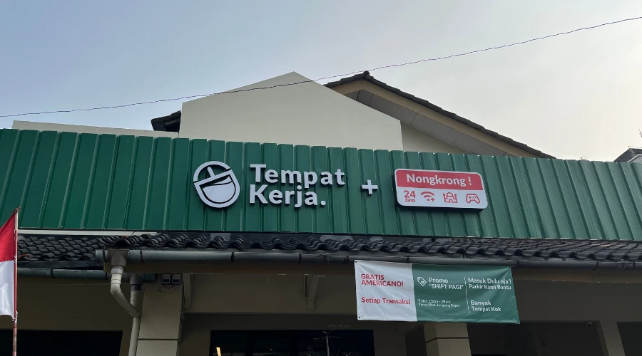 Kopi Tempat Kerja